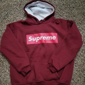 Supreme maroon hoodie adult small-medium
